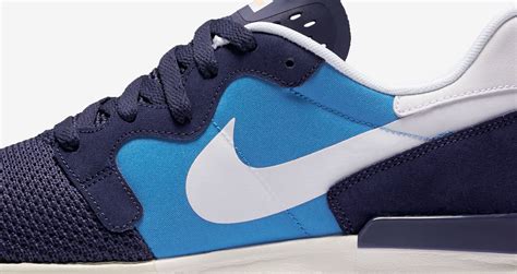 Nike Air Berwuda 'Blitz Blue & White'. Nike SNKRS